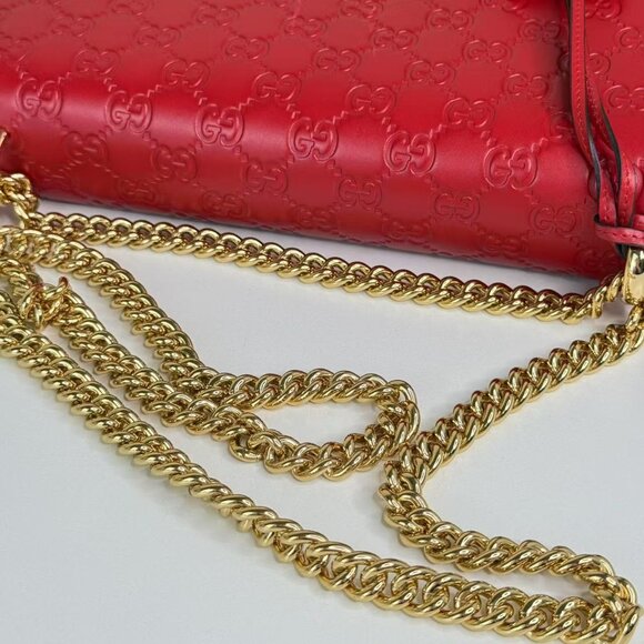 Gucci GG Logo Printed Red Leather Small Padlock Shoulder Bag with Gold Hardware - Picture 8 of 11
